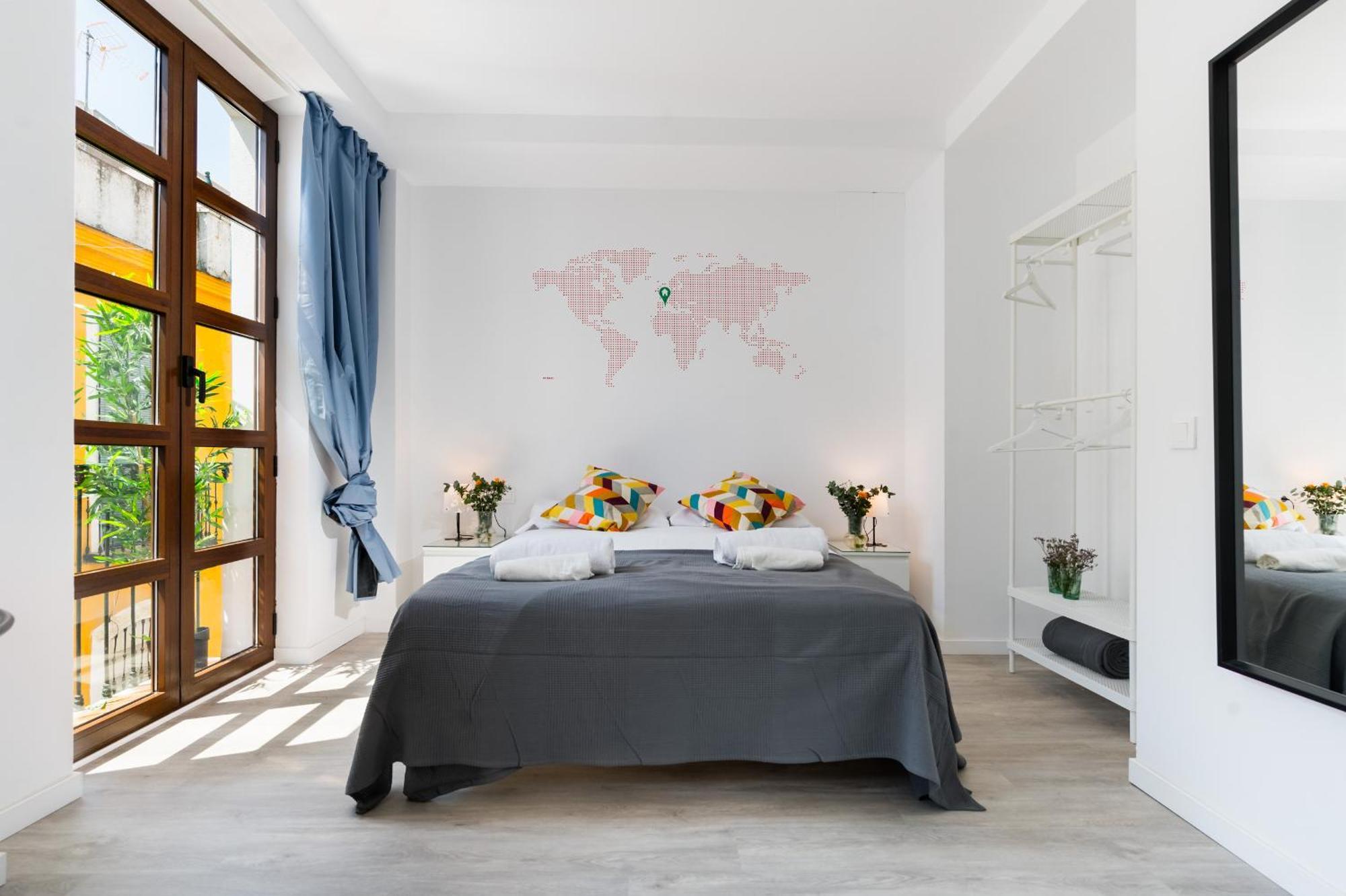 Anfitrion Triana 1 Apartment Севиля Екстериор снимка