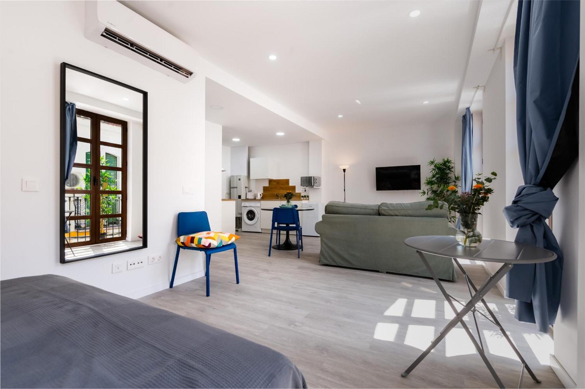 Anfitrion Triana 1 Apartment Севиля Екстериор снимка